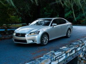 Lexus GS350 2011 года